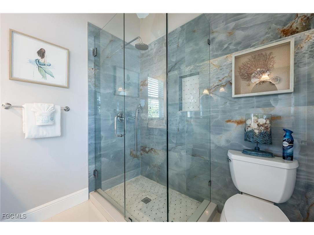 424 Lagoon Drive Sanibel FL 33957 2026000710 image26