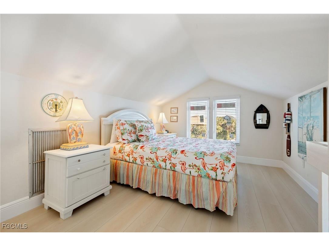 424 Lagoon Drive Sanibel FL 33957 2026000710 image29