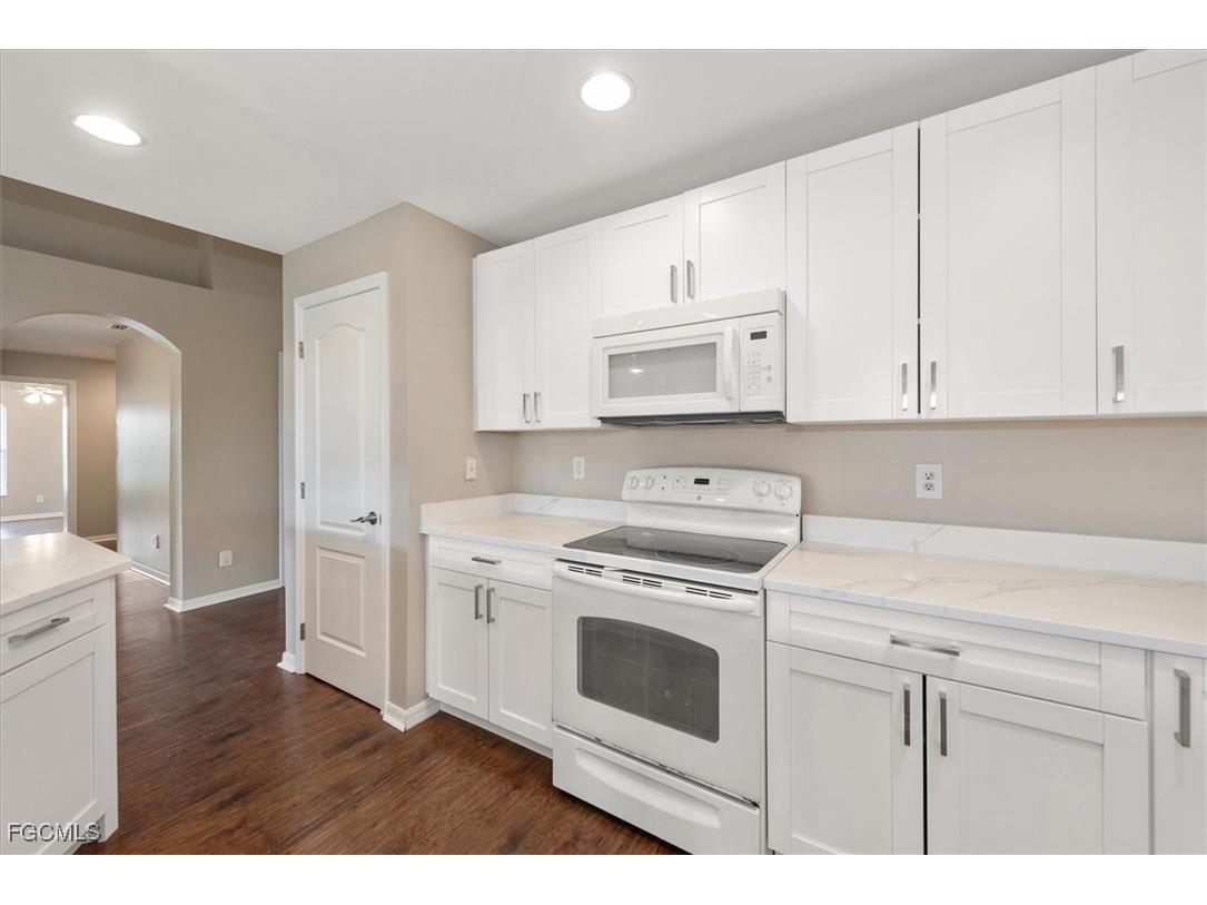 424 NW 14th Street Cape Coral FL 33993 2025016183 image12