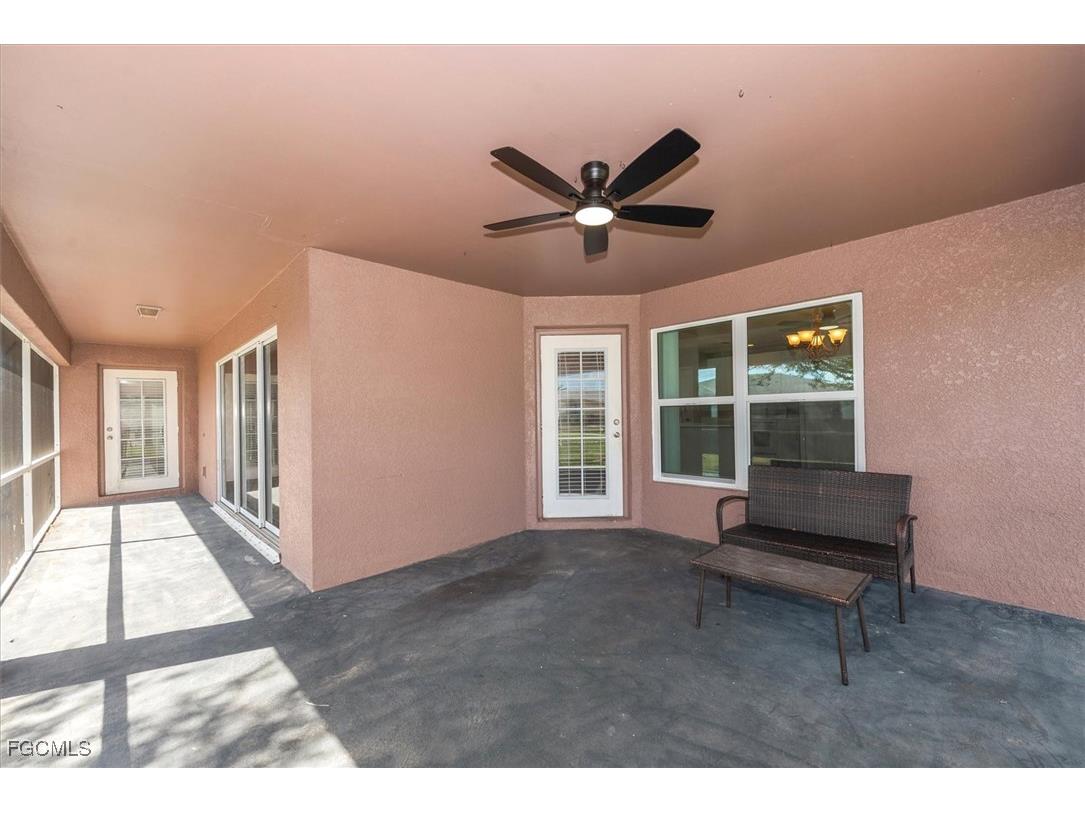 424 NW 14th Street Cape Coral FL 33993 2025016183 image31