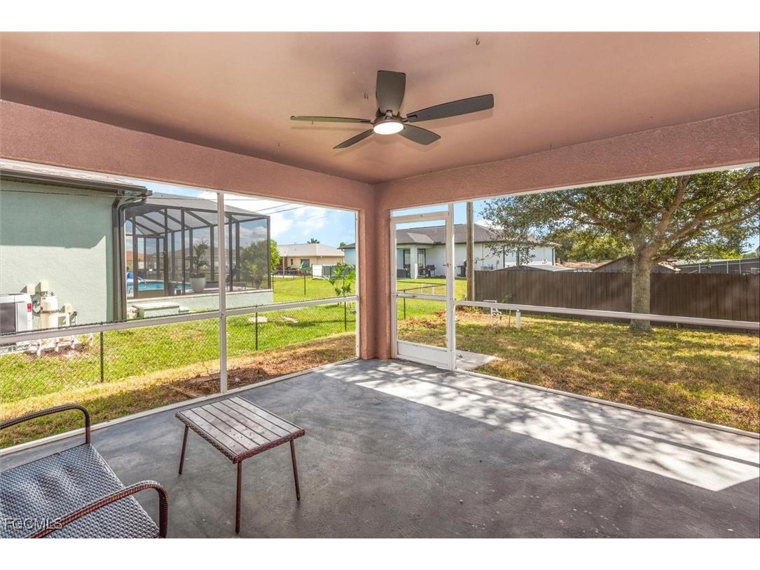 424 NW 14th Street Cape Coral FL 33993 2025016183 image5