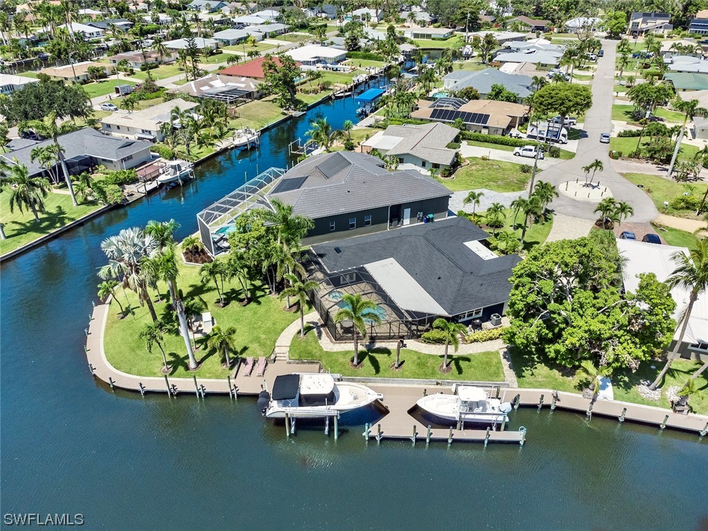 424 Parkway Court Fort Myers FL 33919 223039505 image1