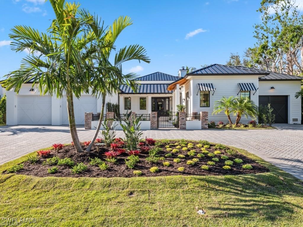 424 Spinnaker Drive Naples FL 34102 225080673 image2