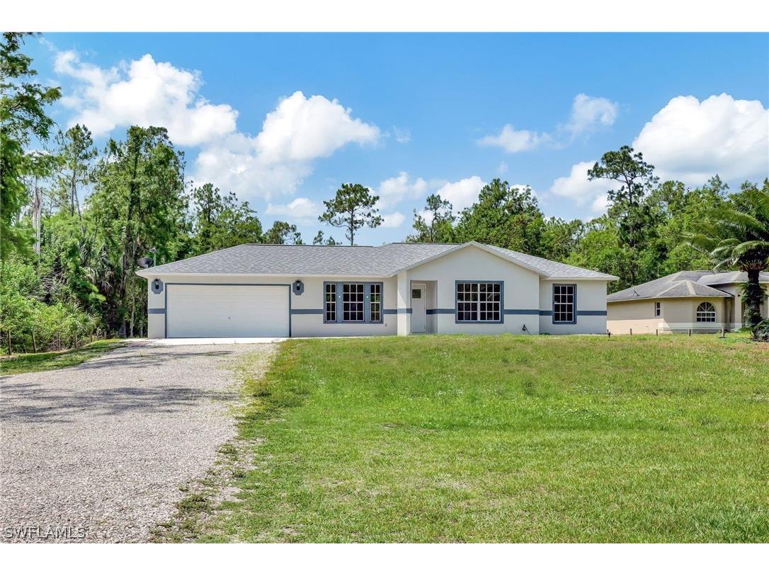 4240 2nd Avenue SE Naples FL 34117 224041676 image1