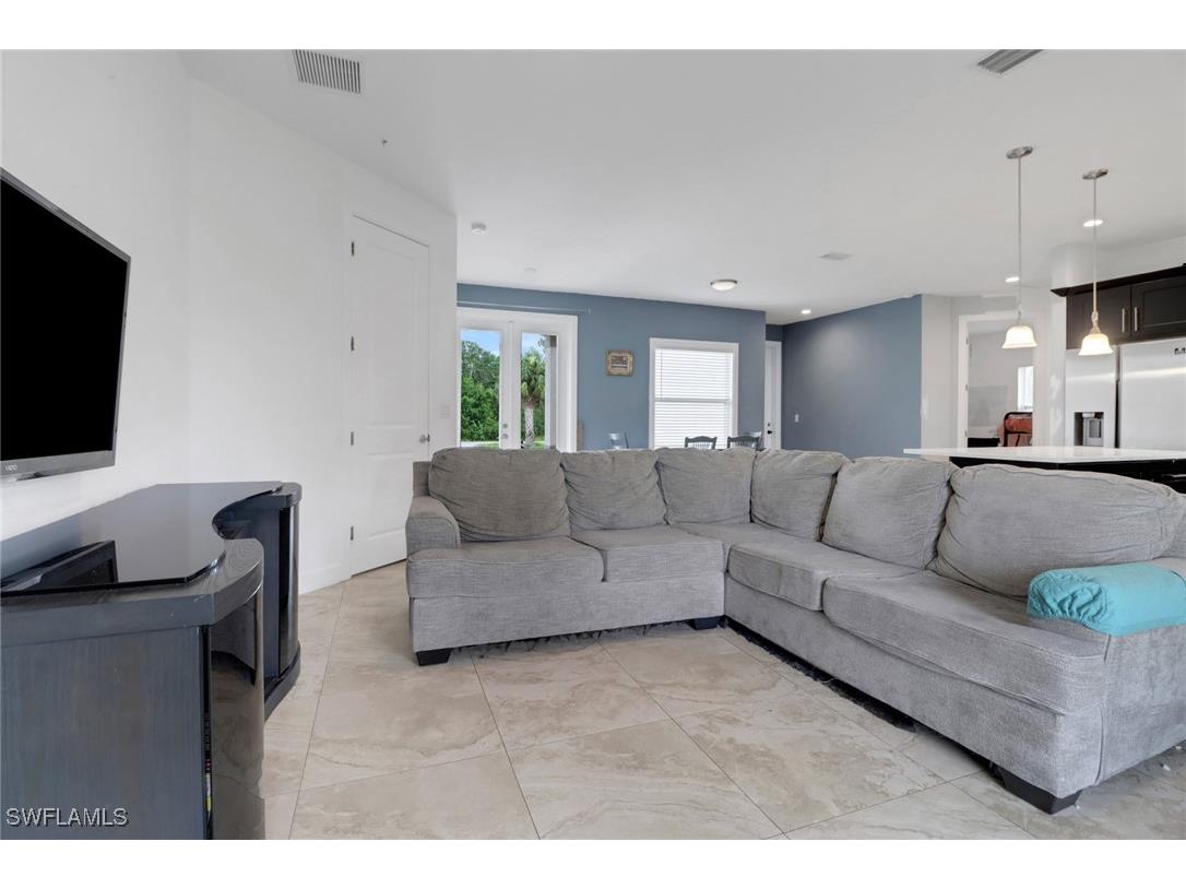 4240 62nd Avenue NE Naples FL 34120 225068303 image13