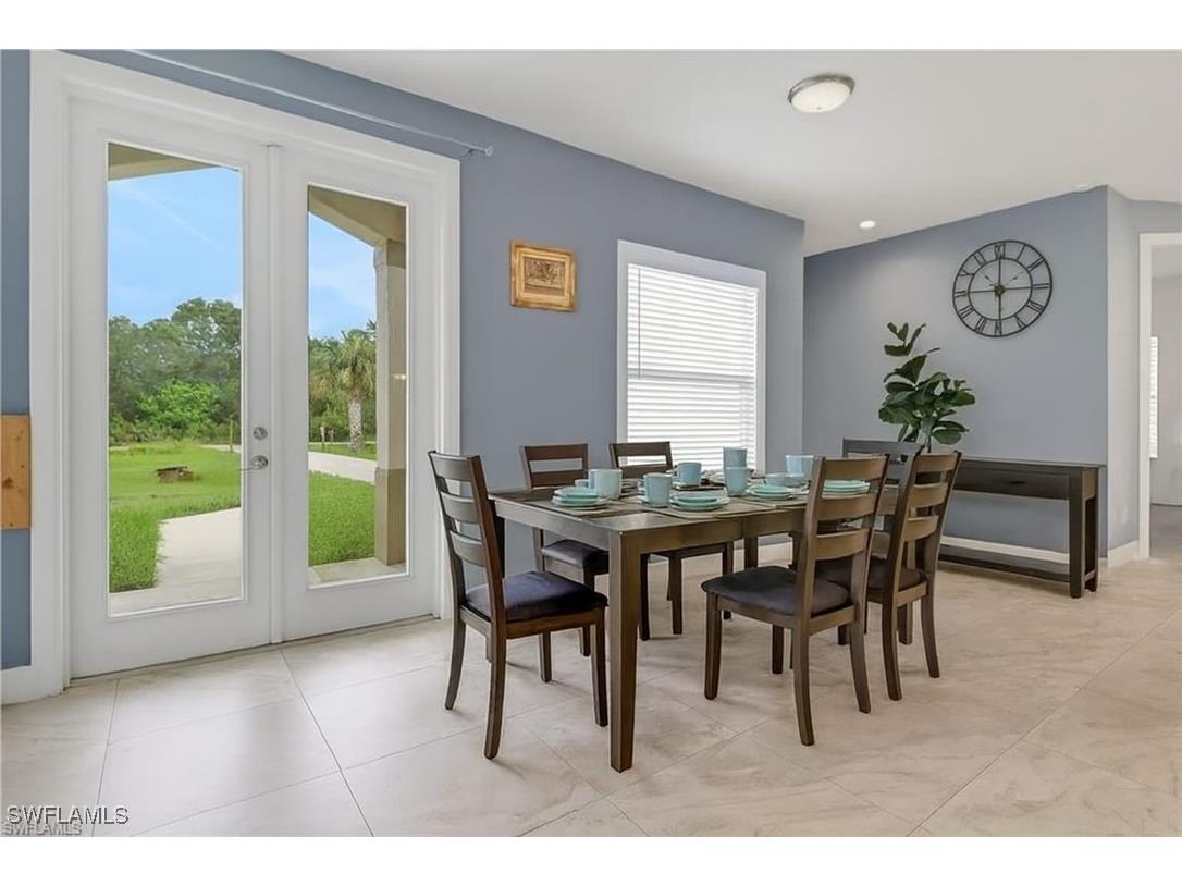 4240 62nd Avenue NE Naples FL 34120 225068303 image3