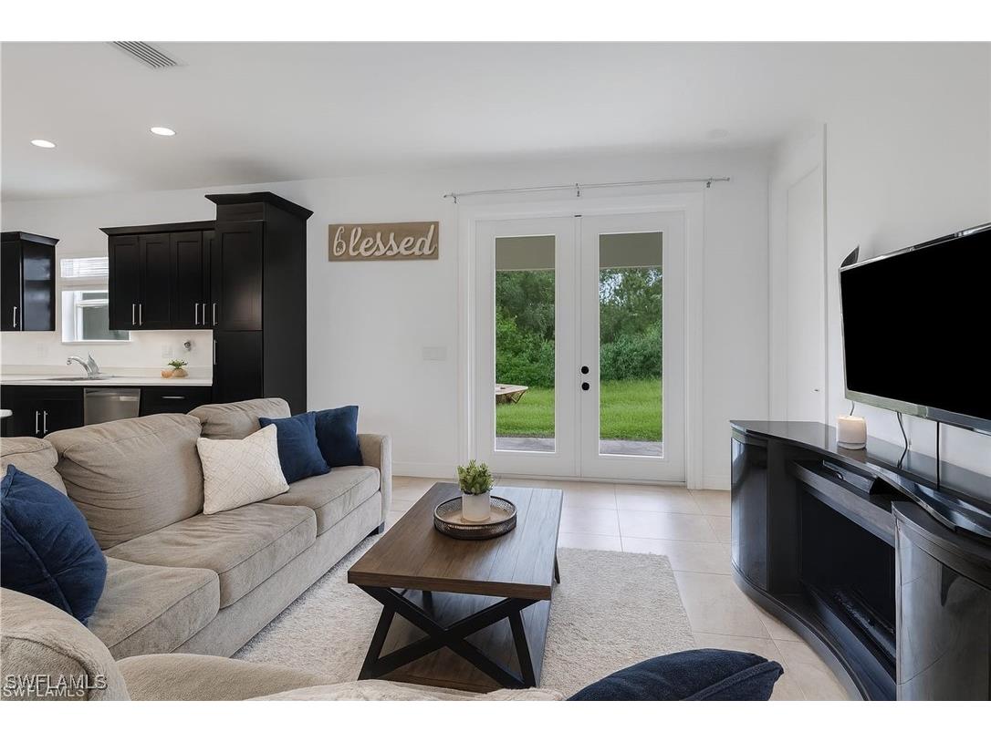 4240 62nd Avenue NE Naples FL 34120 225068303 image39