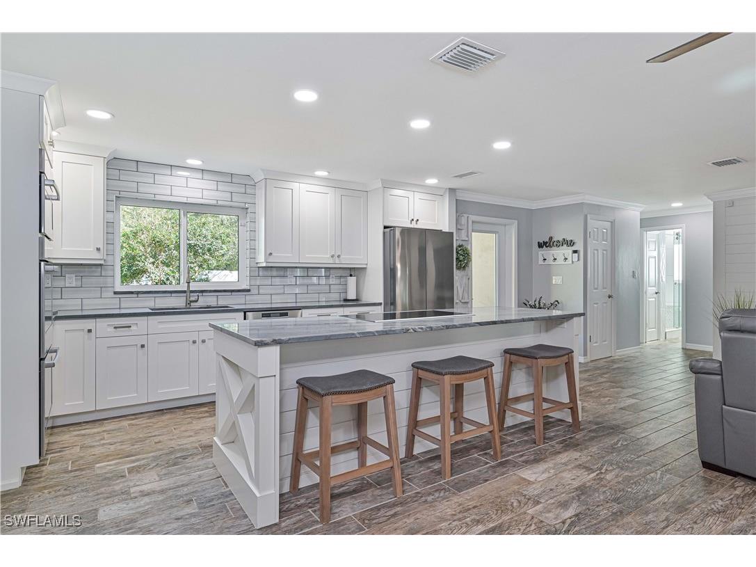 4240 Ellis Road Fort Myers FL 33905 225062079 image6