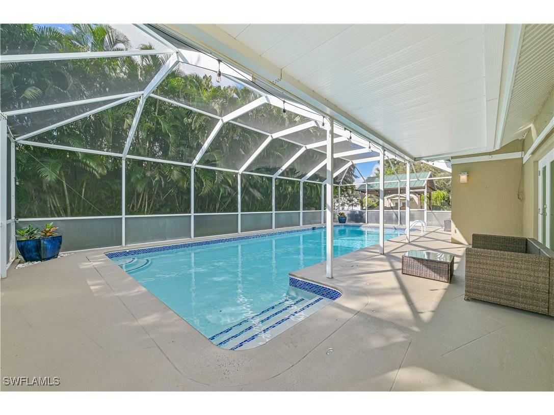 4240 Ellis Road Fort Myers FL 33905 225062079 image8