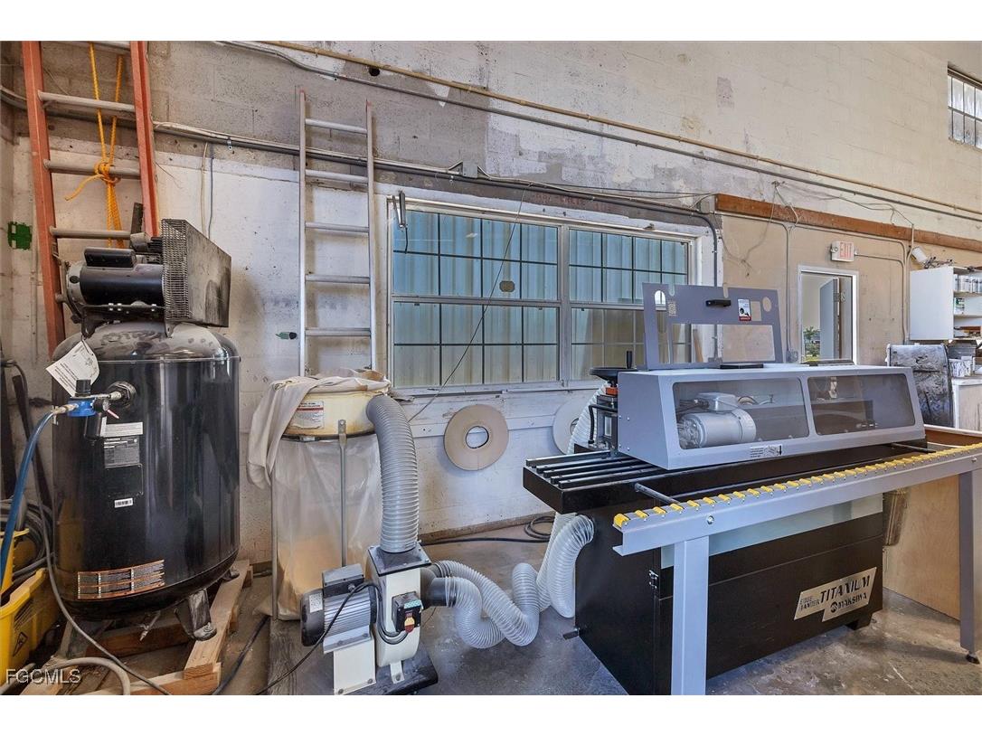 4240 James #8 & 9 Street Port Charlotte FL 33980 2026000779 image15