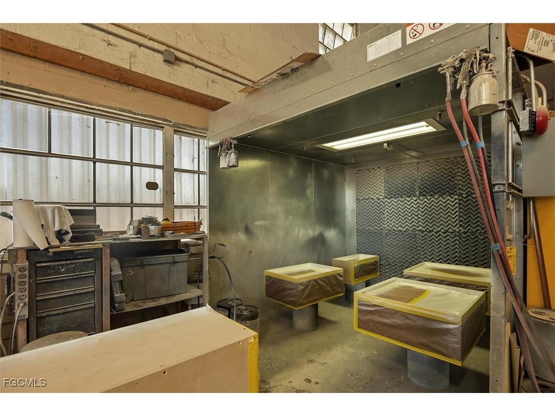 4240 James #8 & 9 Street Port Charlotte FL 33980 2026000779 image18