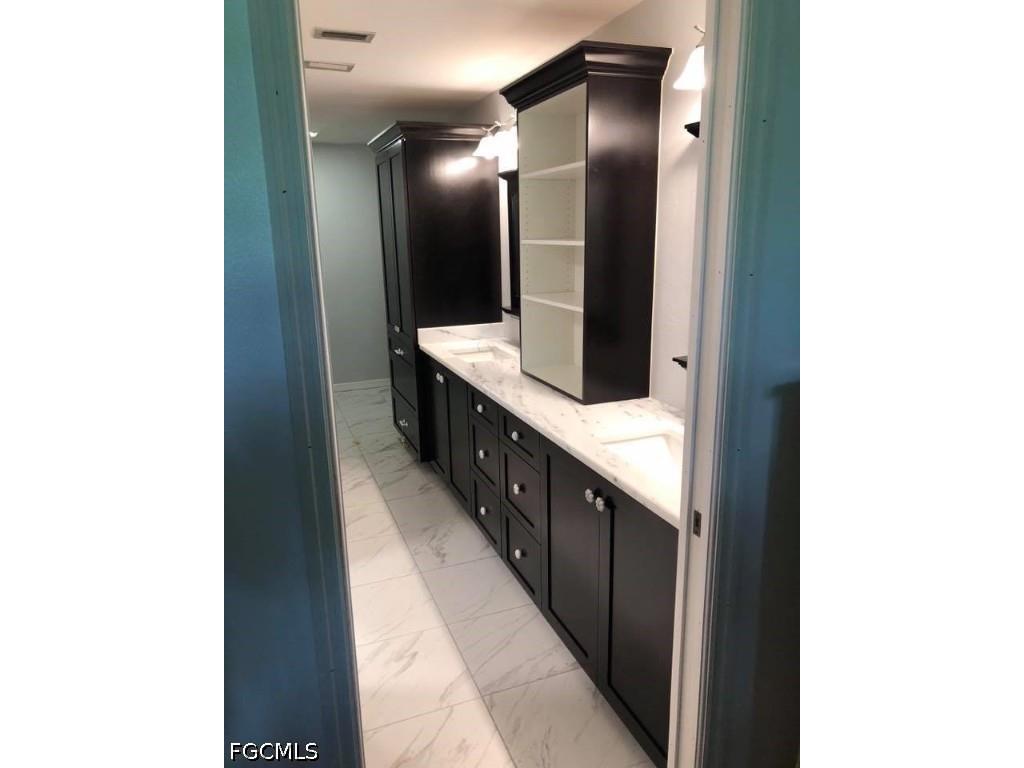 4240 James #8 & 9 Street Port Charlotte FL 33980 2026000779 image37