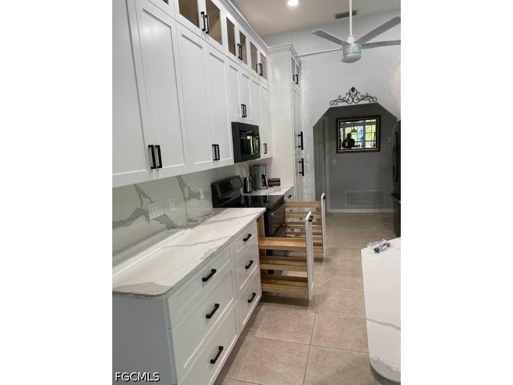 4240 James #8 & 9 Street Port Charlotte FL 33980 2026000779 image41