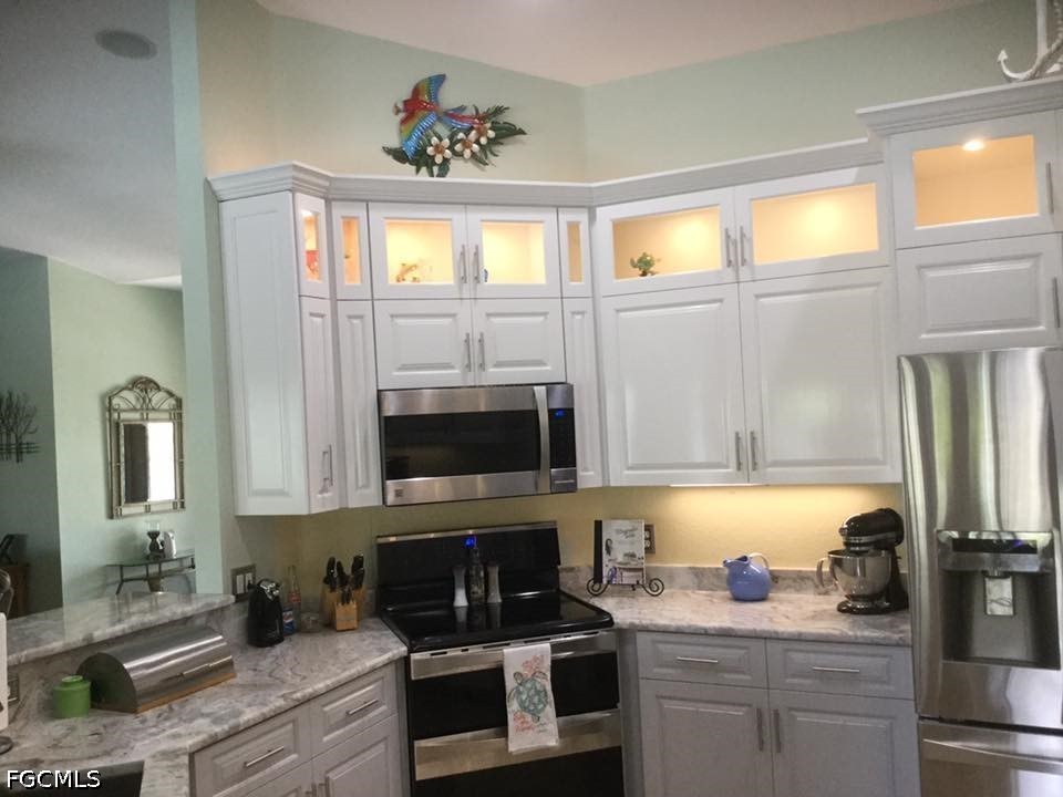 4240 James #8 & 9 Street Port Charlotte FL 33980 2026000779 image47