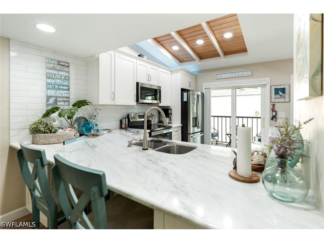4240 Jack Frost Court #6 Naples FL 34112 226014881 image11
