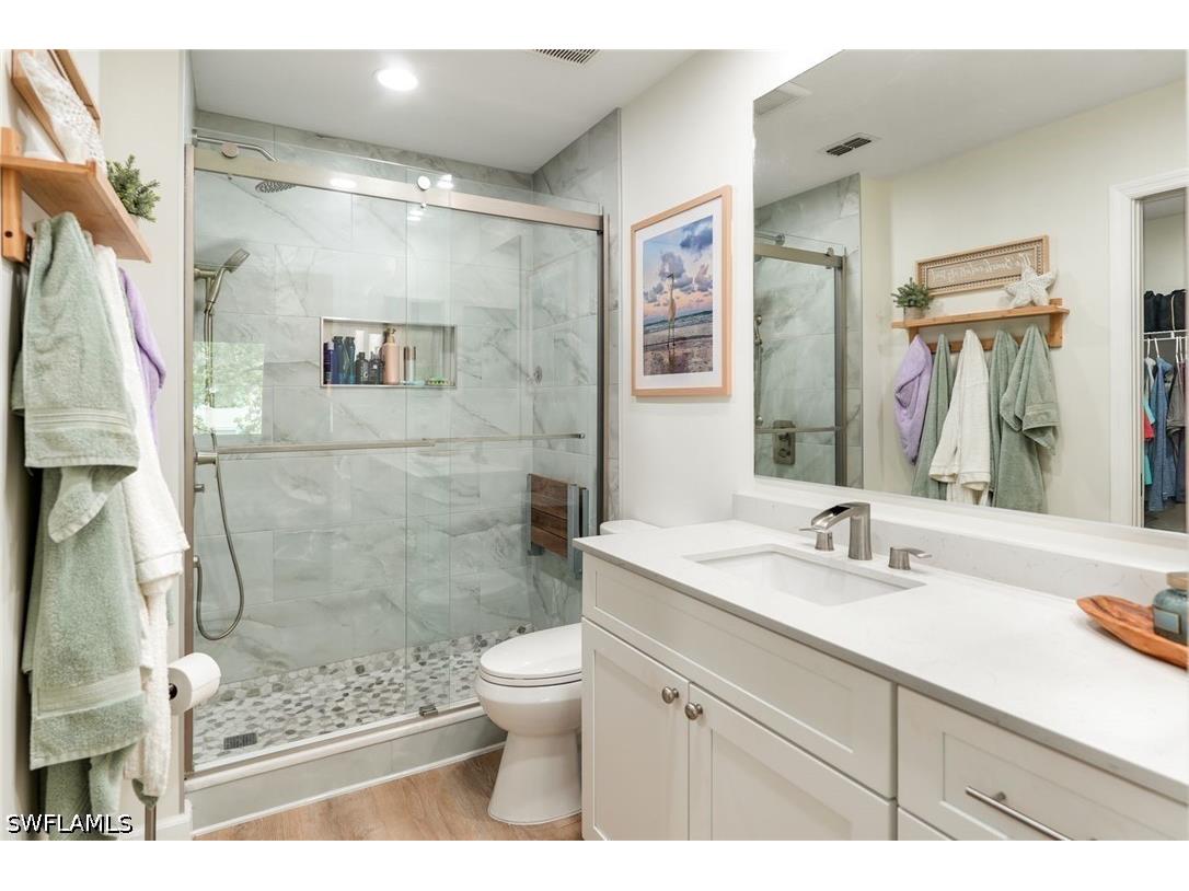 4240 Jack Frost Court #6 Naples FL 34112 226014881 image15