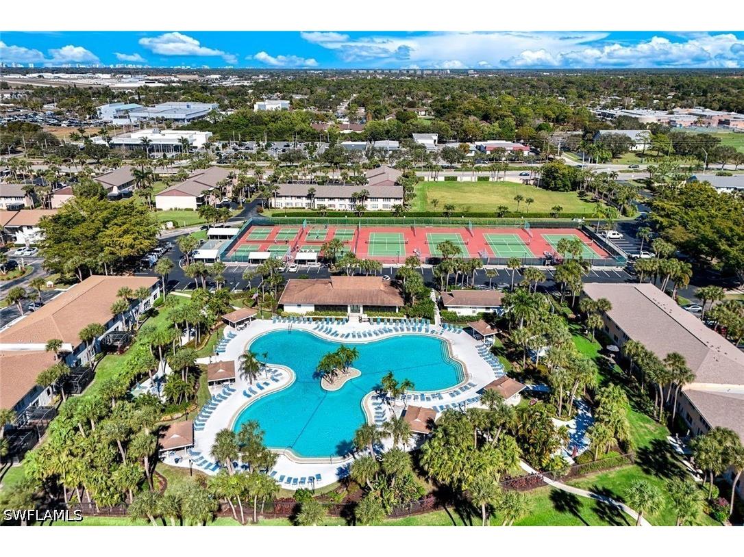 4240 Jack Frost Court #6 Naples FL 34112 226014881 image20