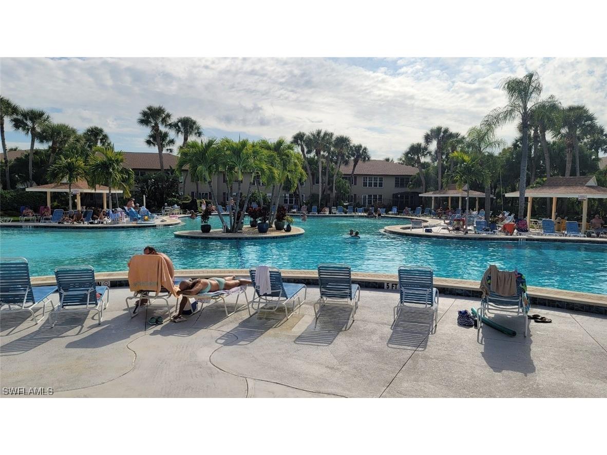 4240 Jack Frost Court W #4410 Naples FL 34112 224008864 image1