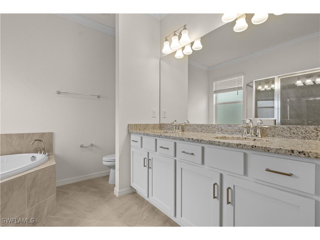 4240 Lemongrass Drive Fort Myers FL 33916 225061200 image16