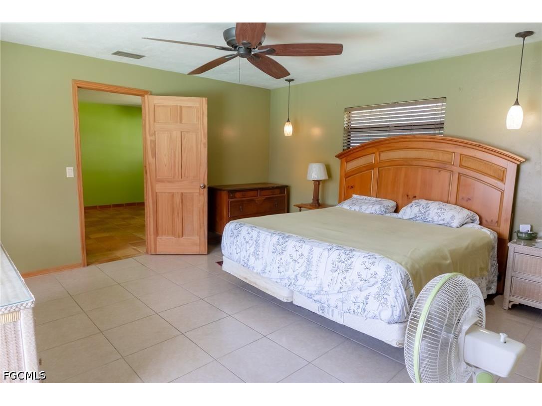 4240 Riverview Road Fort Myers FL 33905 2026020808 image17