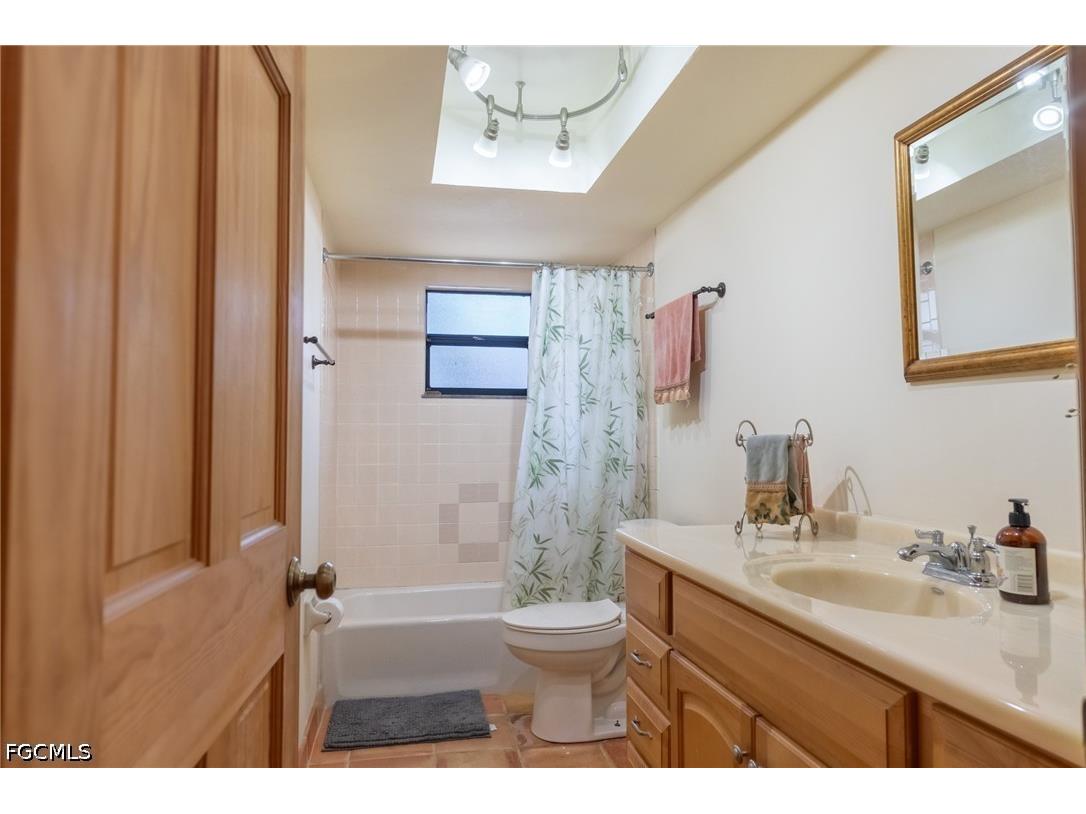 4240 Riverview Road Fort Myers FL 33905 2026020808 image32