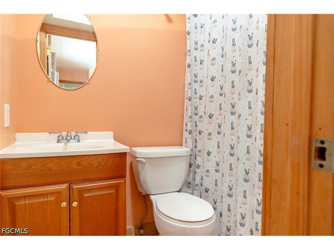 4240 Riverview Road Fort Myers FL 33905 2026020808 image39