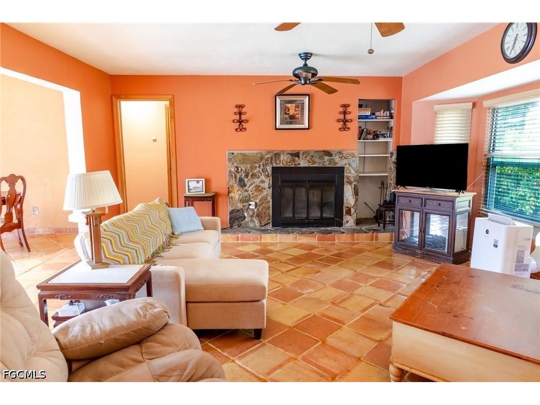 4240 Riverview Road Fort Myers FL 33905 2026020808 image8