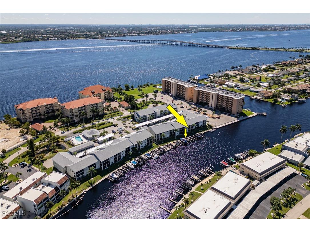 4240 SE 20th Place #212 Cape Coral FL 33904 2025014624 image1
