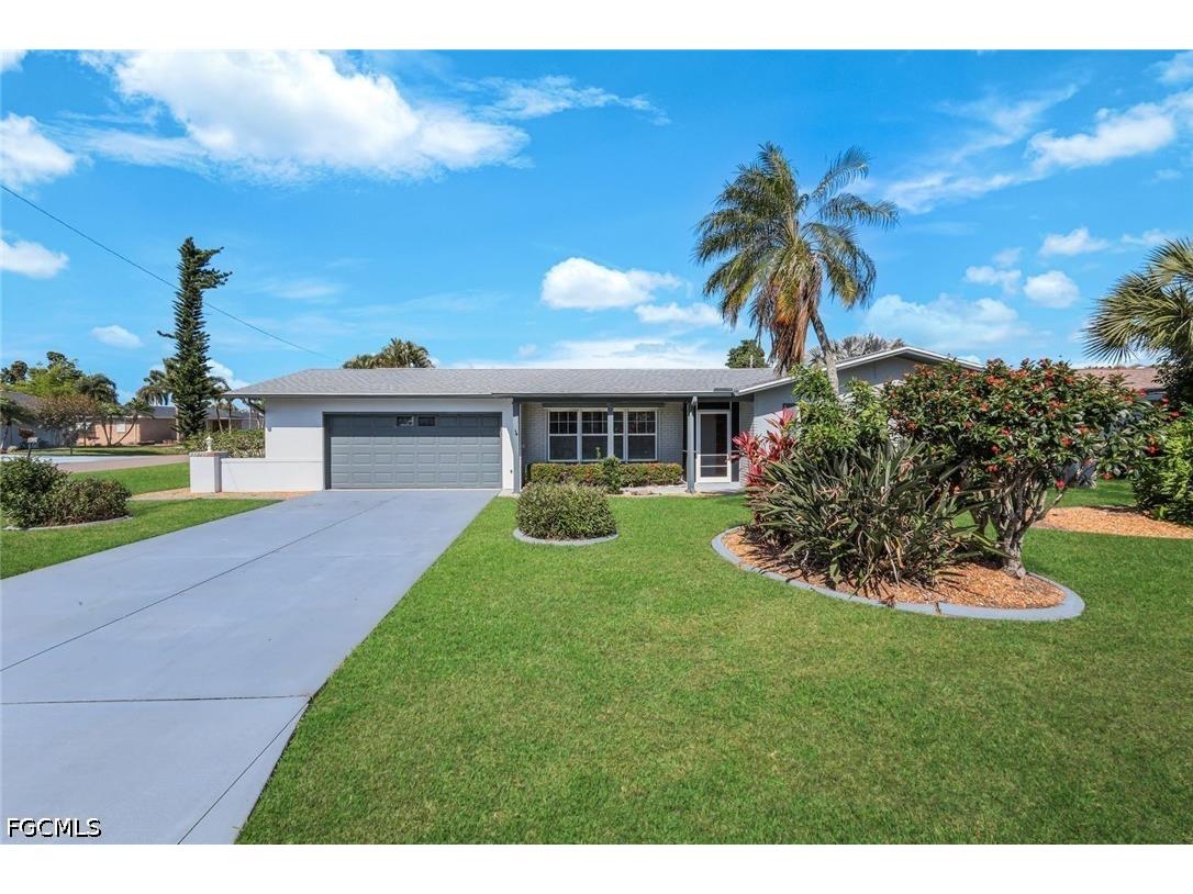 4240 SE 3rd Avenue Cape Coral FL 33904 2026016799 image1