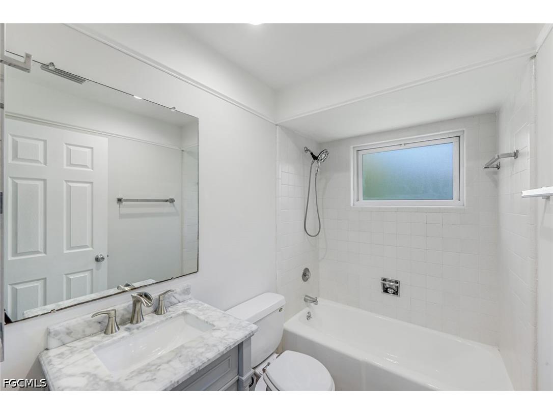 4240 SE 3rd Avenue Cape Coral FL 33904 2026016799 image14