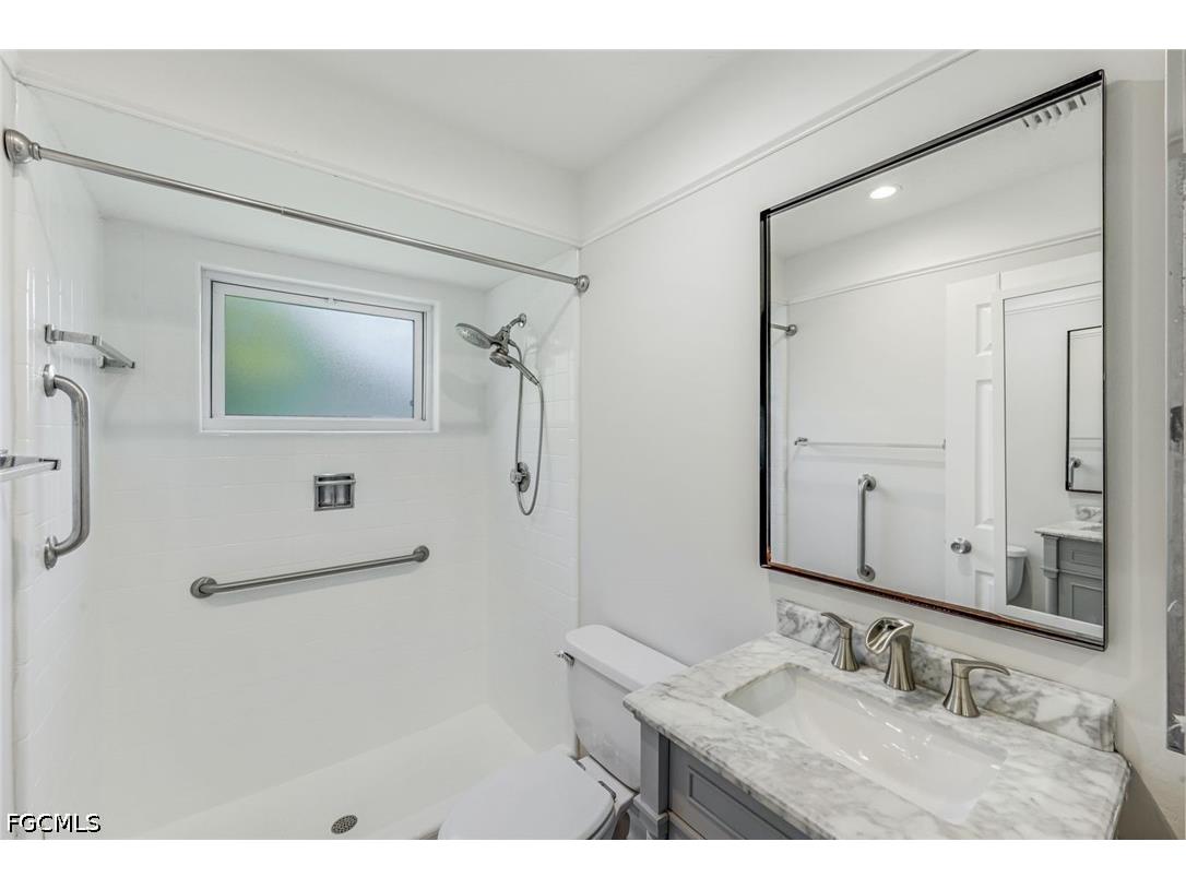 4240 SE 3rd Avenue Cape Coral FL 33904 2026016799 image17