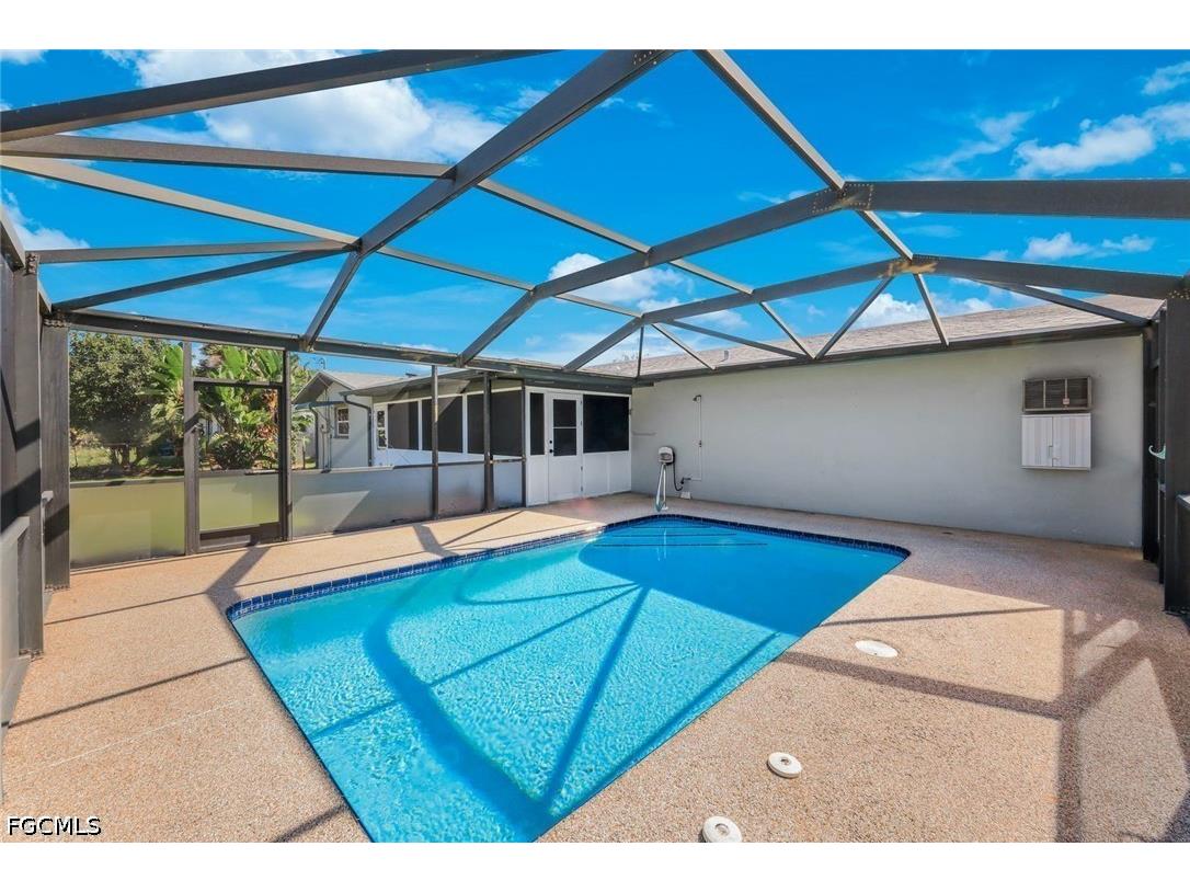 4240 SE 3rd Avenue Cape Coral FL 33904 2026016799 image21