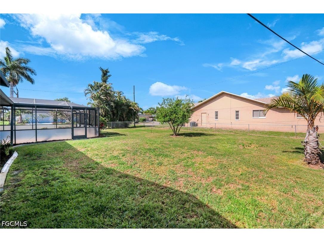 4240 SE 3rd Avenue Cape Coral FL 33904 2026016799 image23