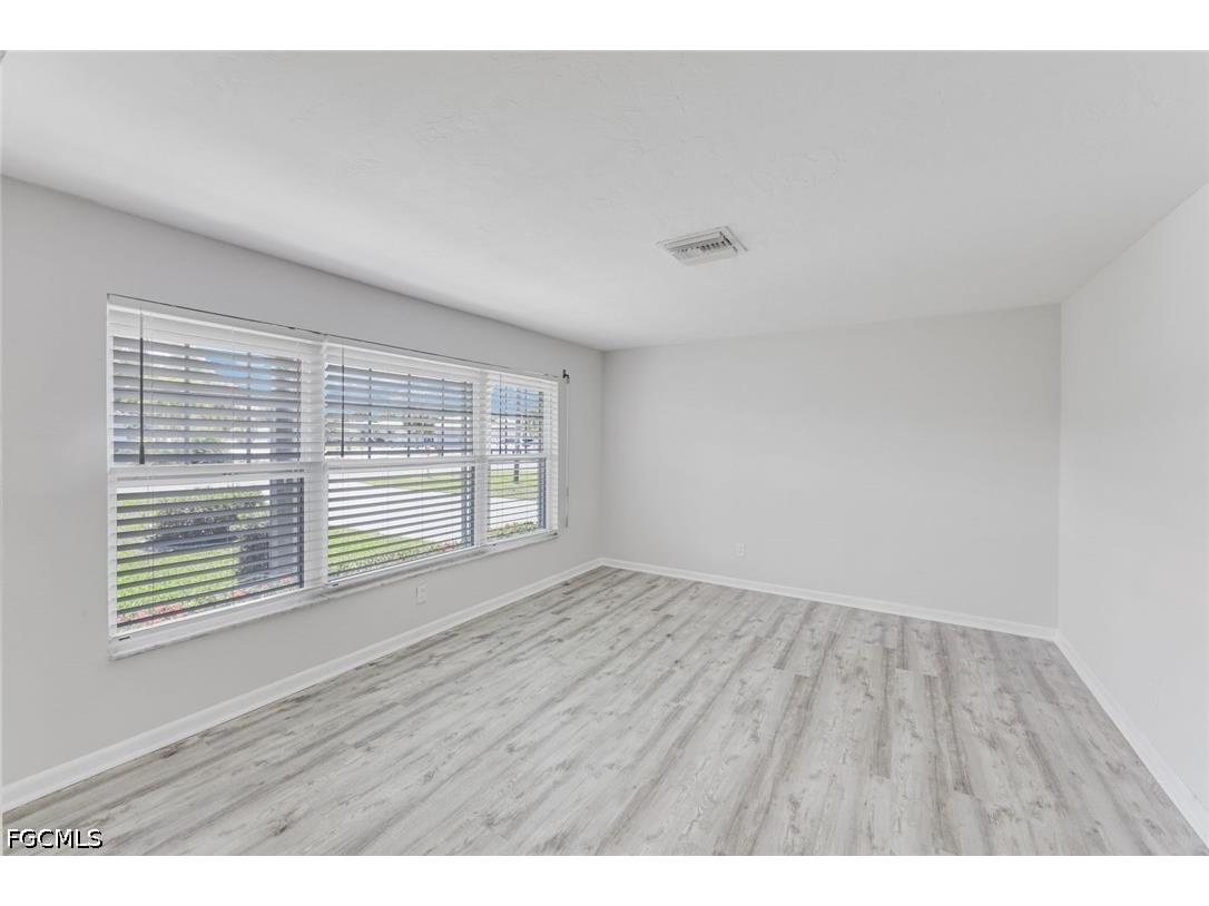4240 SE 3rd Avenue Cape Coral FL 33904 2026016799 image9
