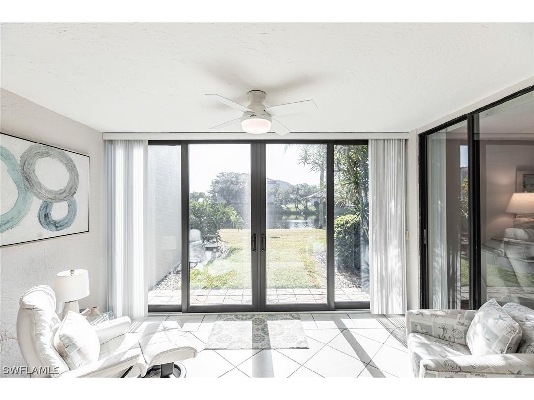 4240 Steamboat Bend #102 Fort Myers FL 33919 224039949 image1