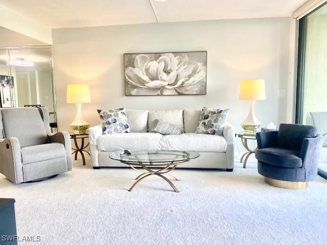 4240 Steamboat Bend #103 Fort Myers FL 33919 2025001674 image1