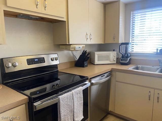 4240 Steamboat Bend #204 Fort Myers FL 33919 225058112 image8