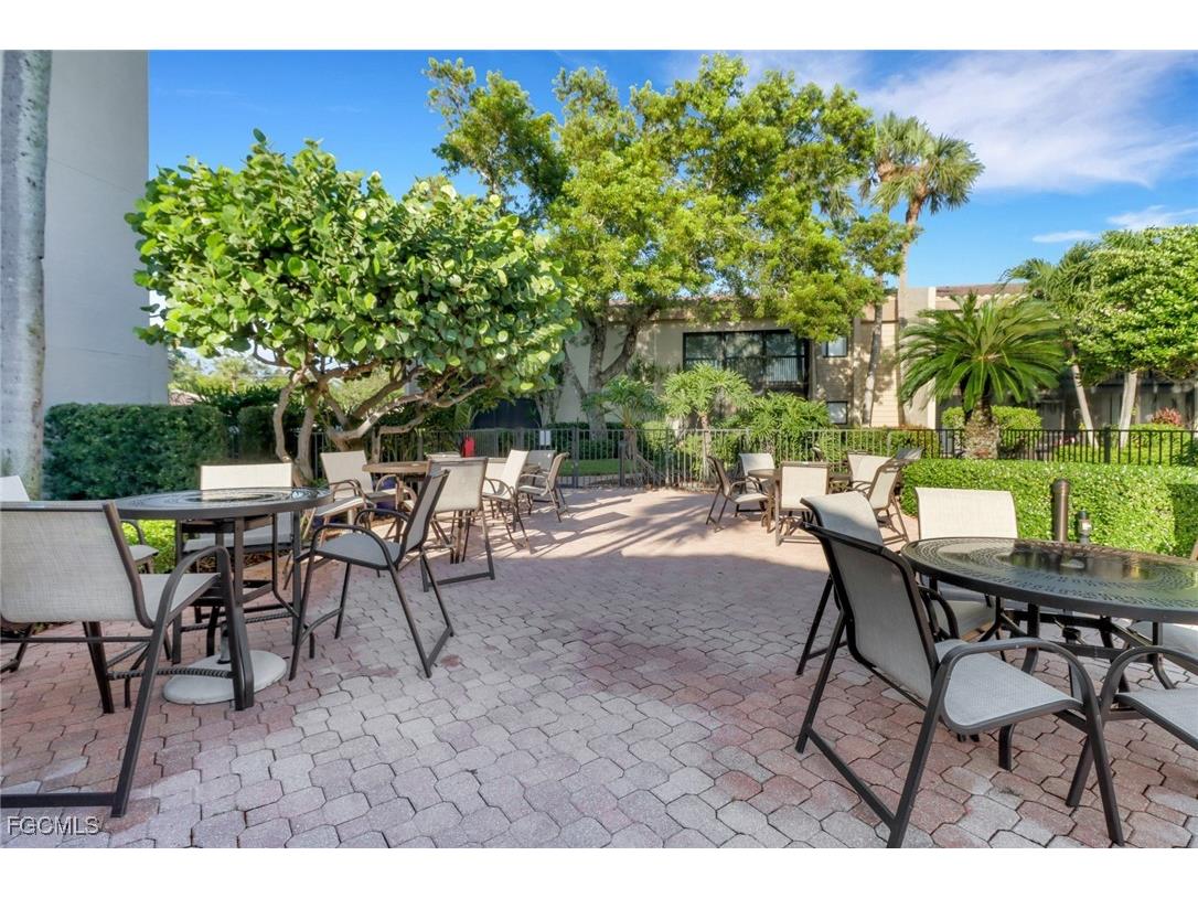 4240 Steamboat Bend #403 Fort Myers FL 33919 2025026009 image29