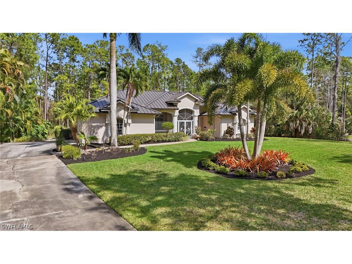 4241 7th Avenue NW Naples FL 34119 226008678 image2