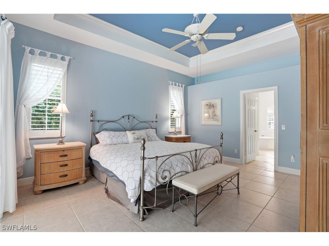 4241 7th Avenue NW Naples FL 34119 226008678 image25