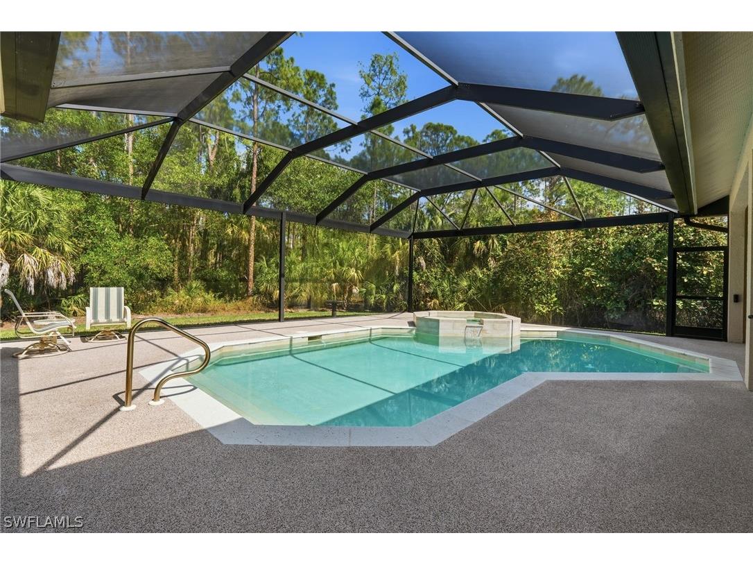 4241 7th Avenue NW Naples FL 34119 226008678 image37