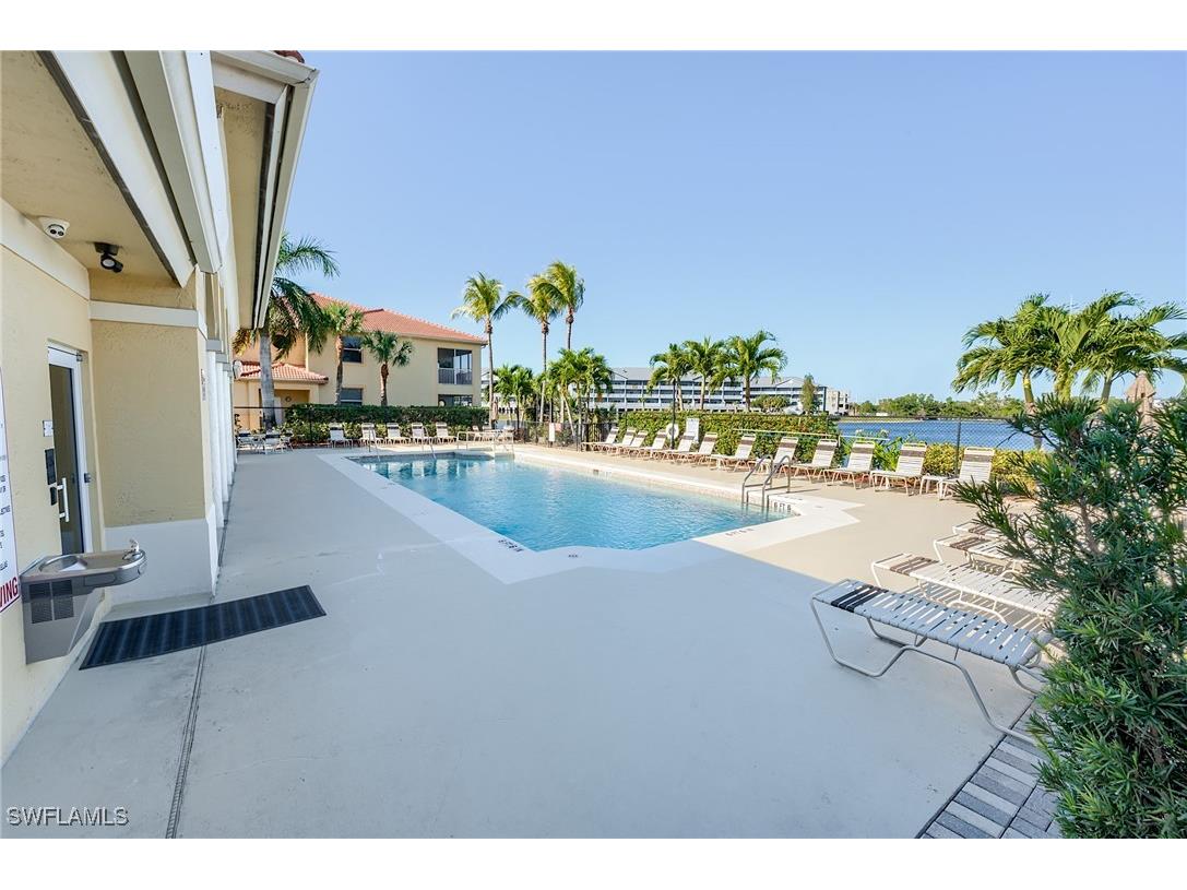 4241 Bellasol Circle #1922 Fort Myers FL 33916 224099107 image1