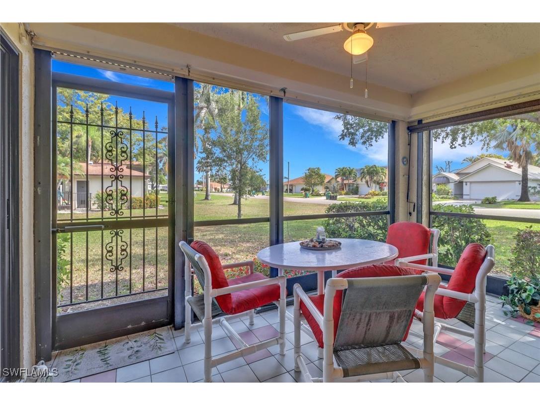 4241 Chantelle Drive #D104 Naples FL 34112 225035366 image1