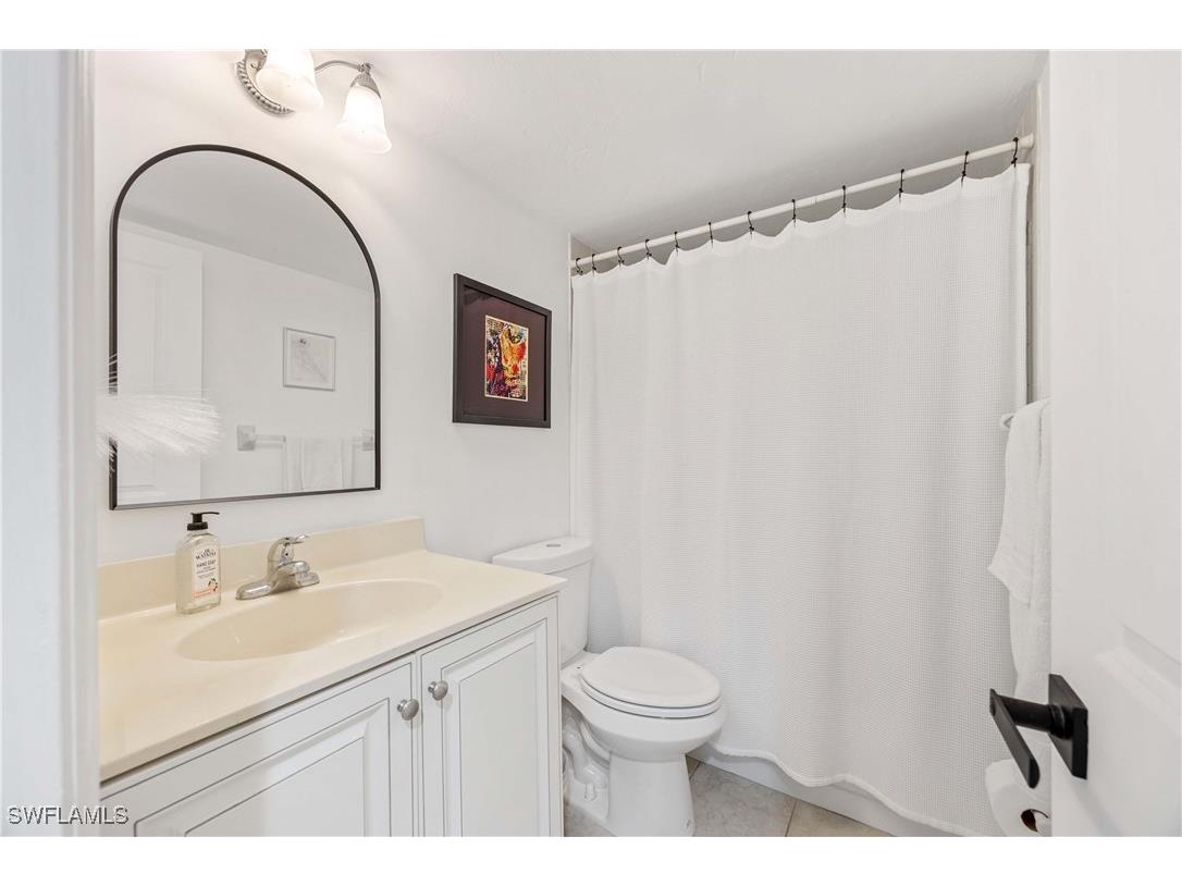 4241 Chantelle Drive #D201 Naples FL 34112 225050963 image11