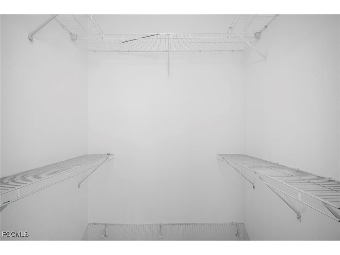 4241 Bellasol Circle #1924 Fort Myers FL 33916 2025019203 image28