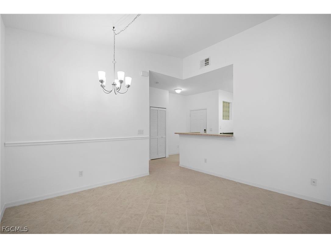 4241 Bellasol Circle #1924 Fort Myers FL 33916 2026013369 image13