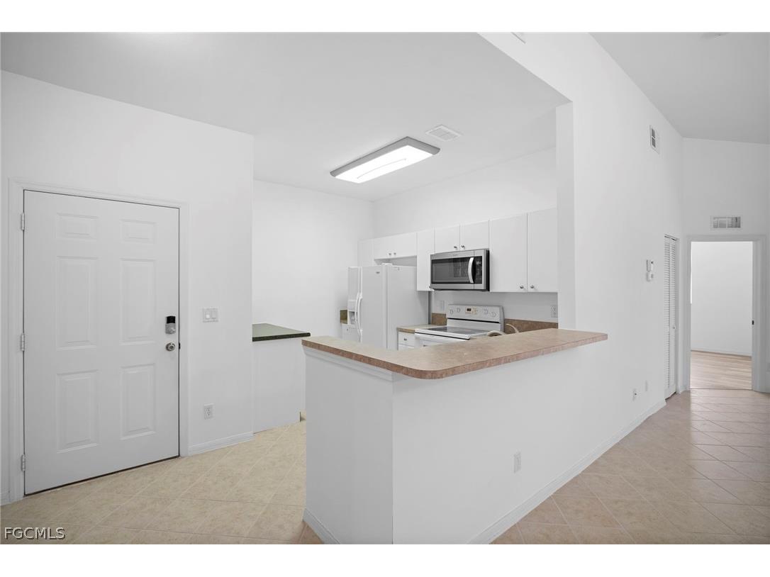 4241 Bellasol Circle #1924 Fort Myers FL 33916 2026013369 image22