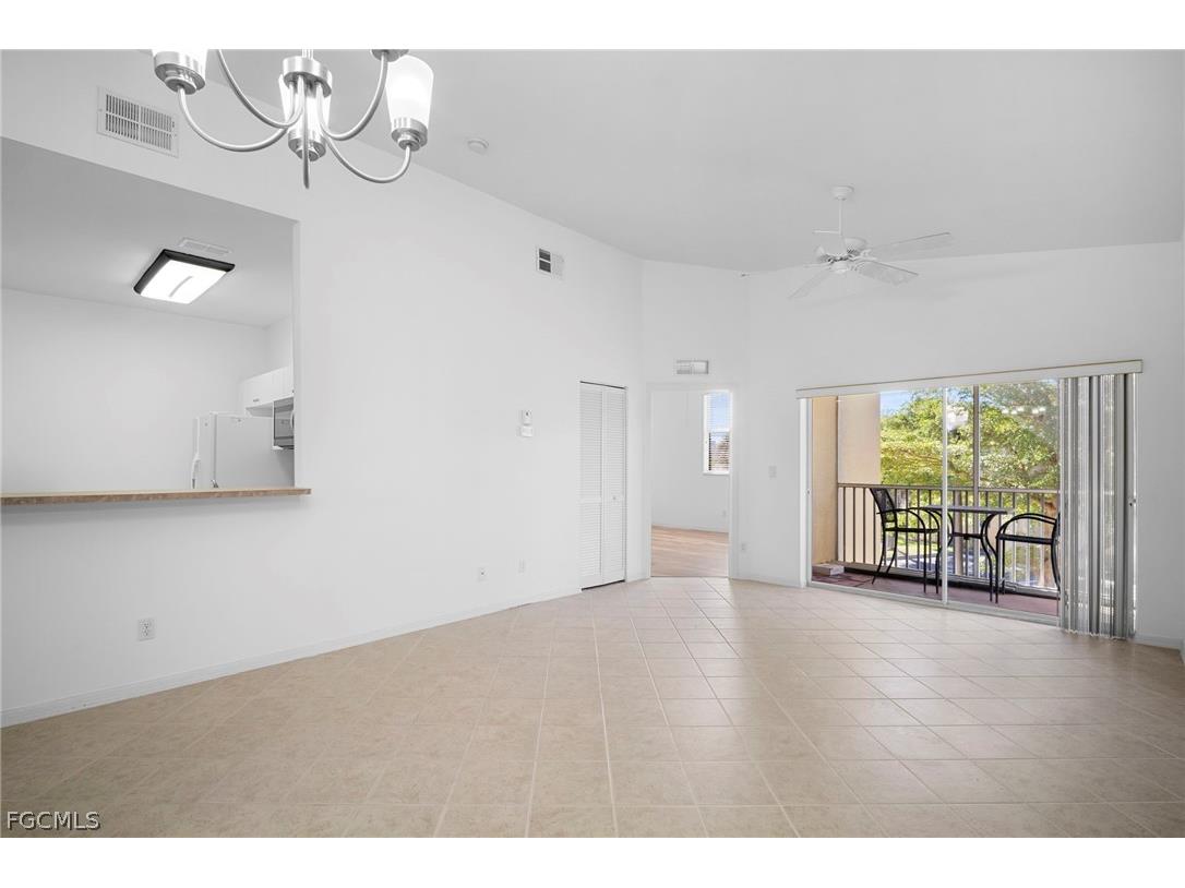 4241 Bellasol Circle #1924 Fort Myers FL 33916 2026013369 image9