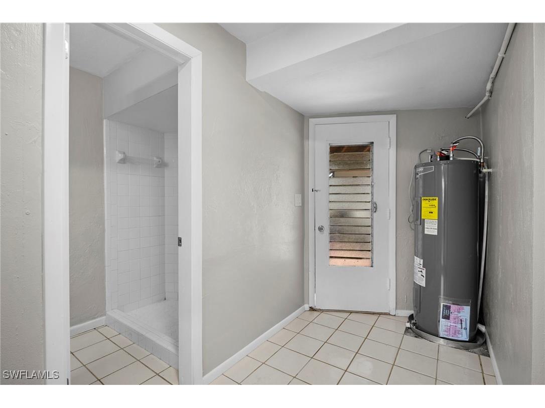 4244 Ellen Avenue Fort Myers FL 33901 226003996 image14