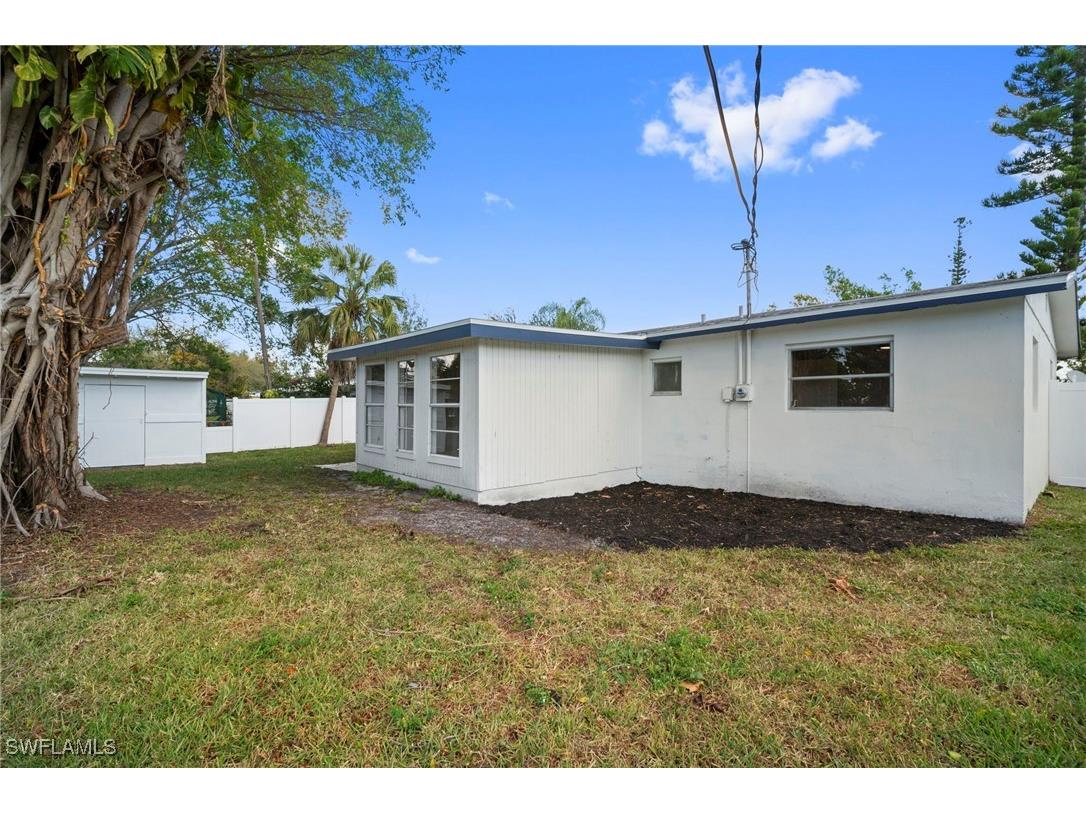 4244 Ellen Avenue Fort Myers FL 33901 226003996 image25